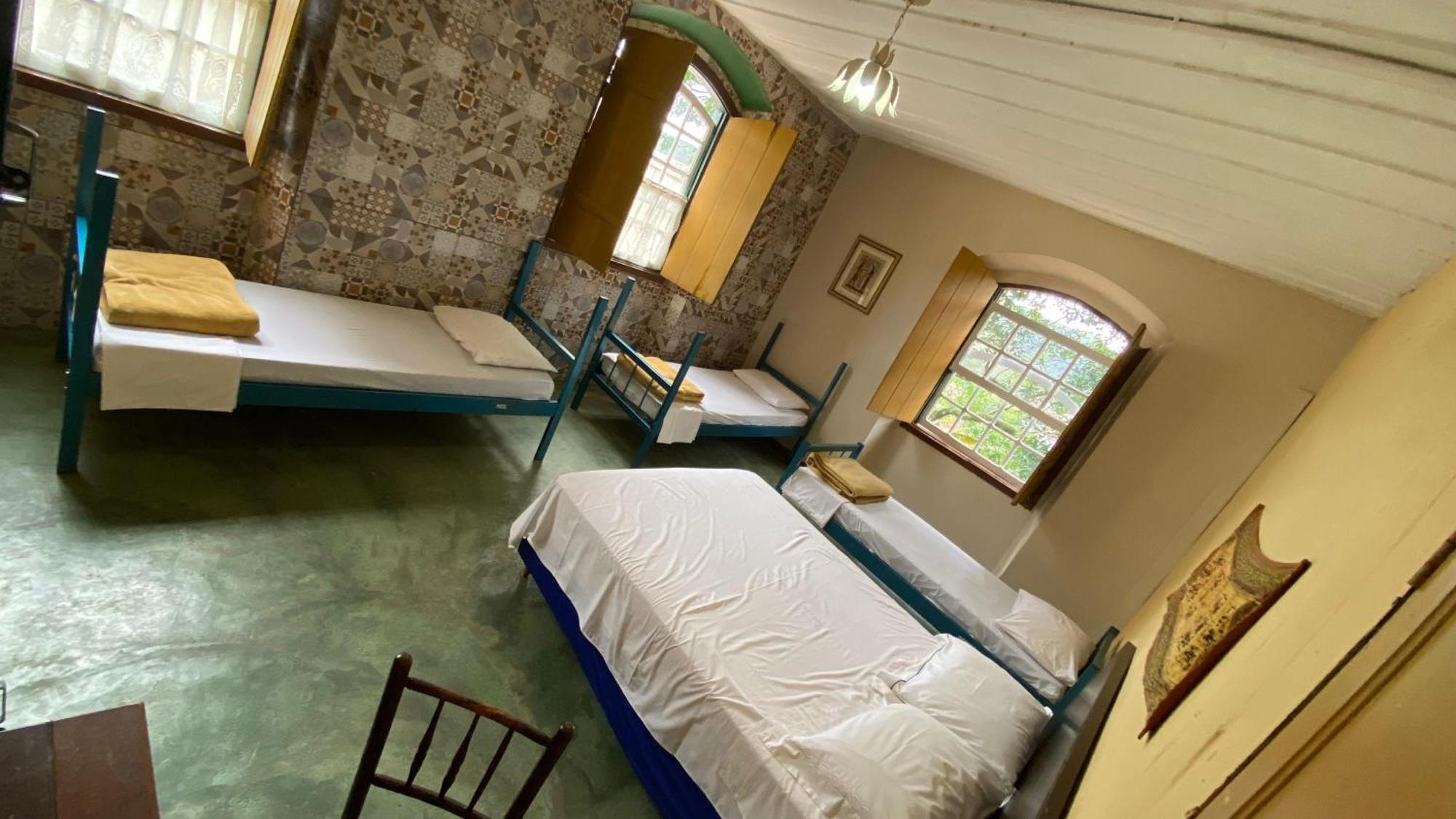 Brumas Ouro Preto Hostel E Pousada Экстерьер фото